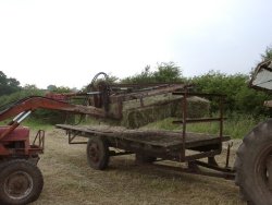 Loading the bales